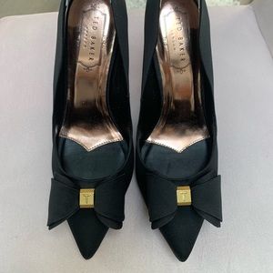 Ted Baker Azeline bow heels BNWT
